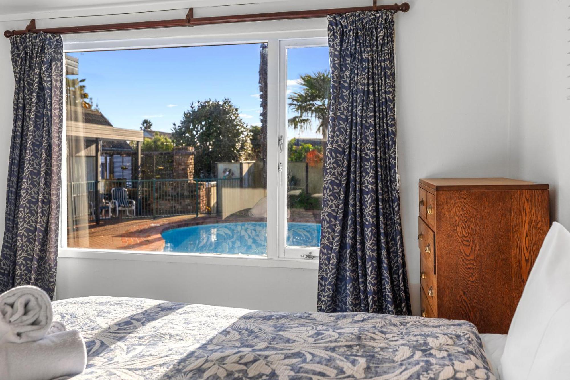 The Zen Hideout - Tauranga South Holiday Home Exteriör bild